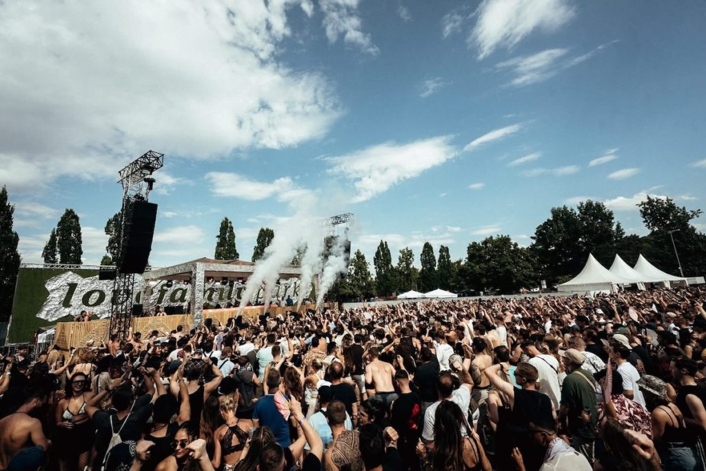 frankfurt festival love family park 