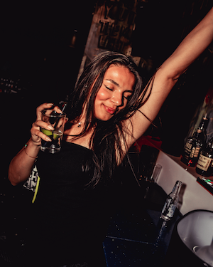 frankfurt party girls girl nightlife